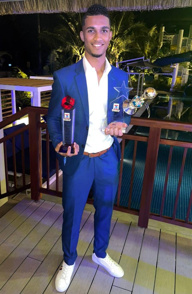 Aurélien Francois Award Moris