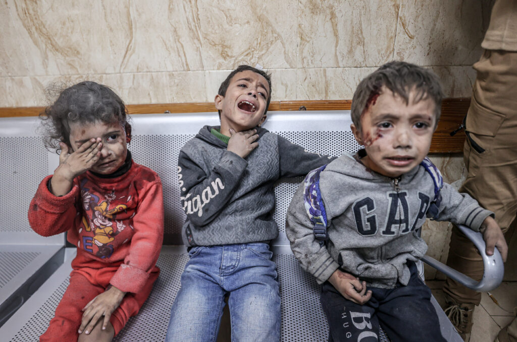 Israeli attacks continue in Gaza Moris