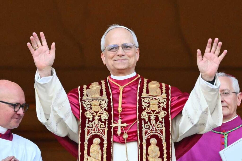 Pope Leo XIV Moris Pope Leo XIV